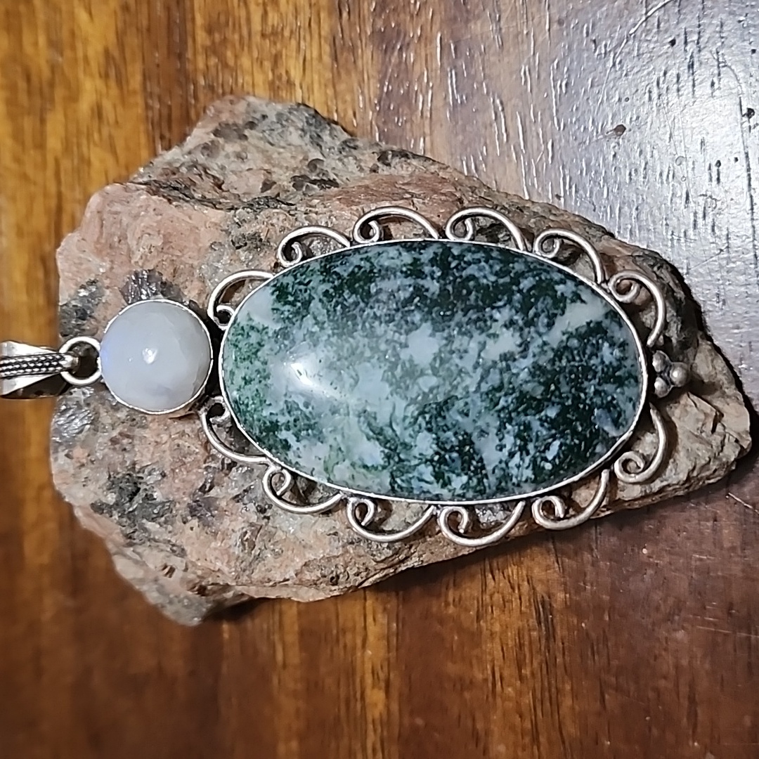 Gorgeous Moss Agate And Moonstone Ss Pendant